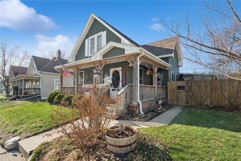 148 17th Avenue SW Cedar Rapids IA 52404