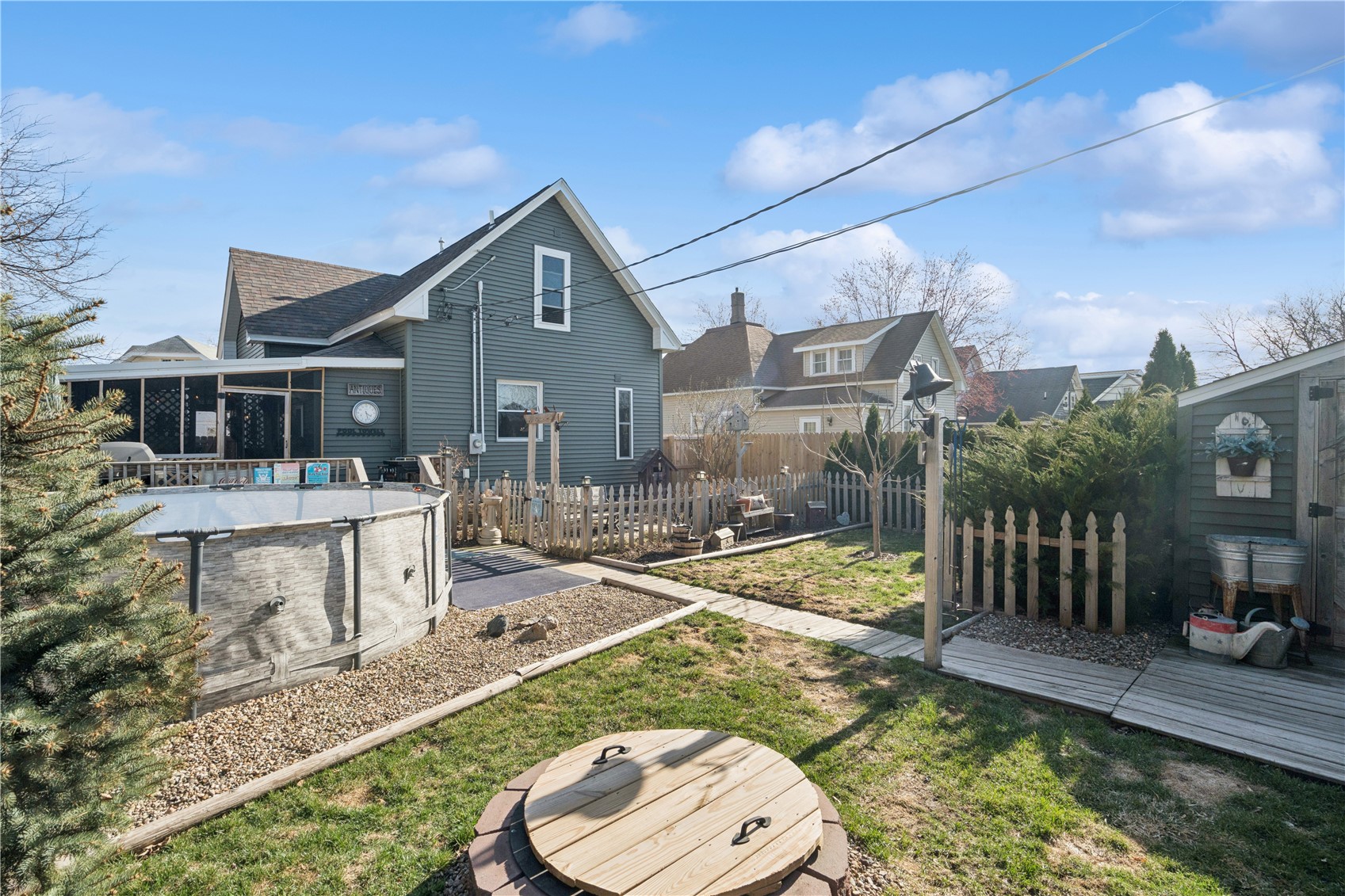 148 17th Avenue SW Cedar Rapids IA 52404