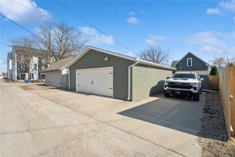 148 17th Avenue SW Cedar Rapids IA 52404
