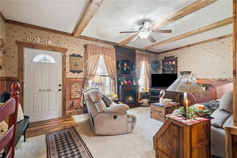 148 17th Avenue SW Cedar Rapids IA 52404