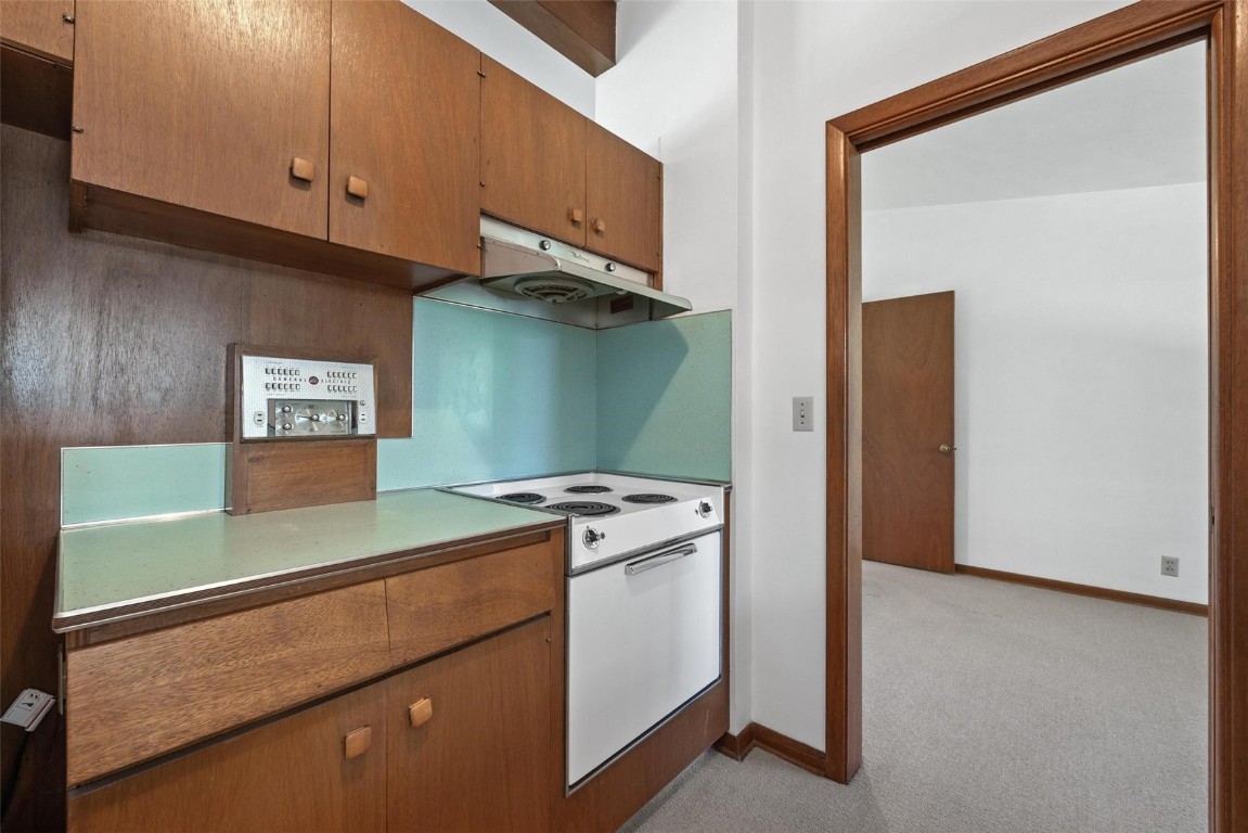 4323 Fairlane Drive NE Cedar Rapids IA 52402