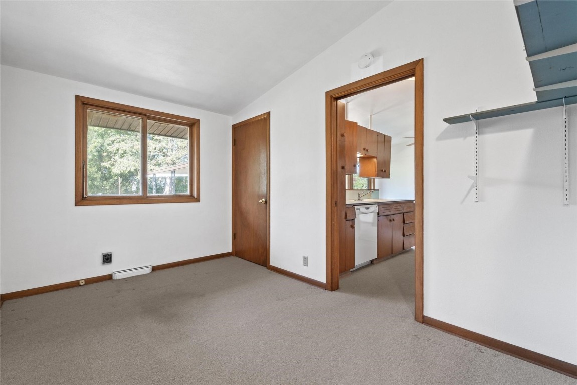 4323 Fairlane Drive NE Cedar Rapids IA 52402