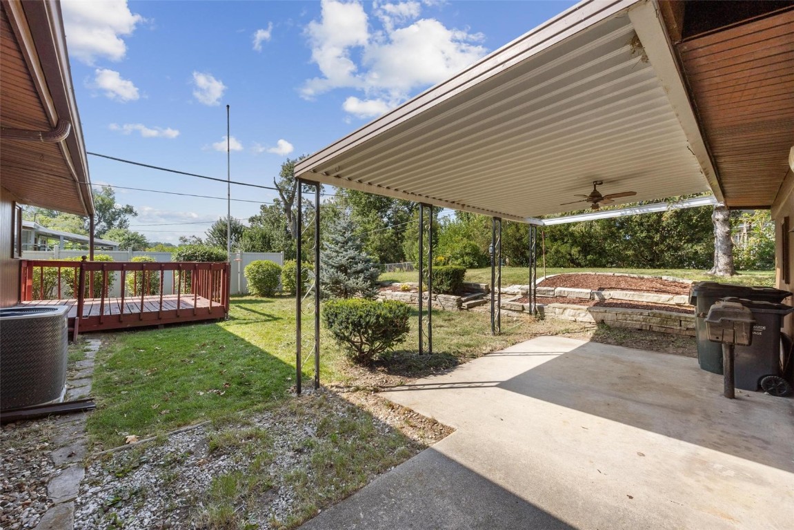 4323 Fairlane Drive NE Cedar Rapids IA 52402