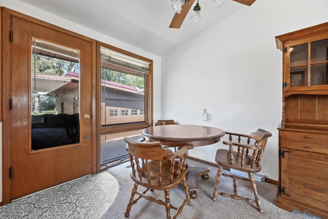 4323 Fairlane Drive NE Cedar Rapids IA 52402