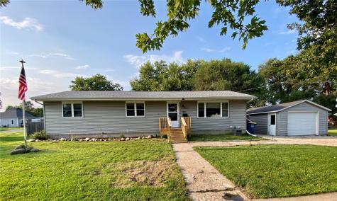 401 E 12th Street Vinton IA 52349