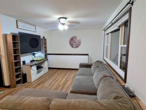401 E 12th Street Vinton IA 52349
