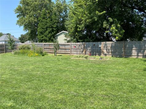401 E 12th Street Vinton IA 52349