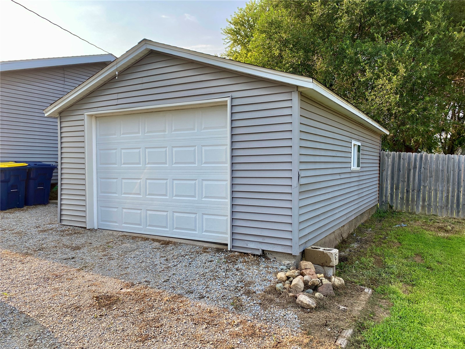 401 E 12th Street Vinton IA 52349