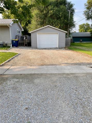 401 E 12th Street Vinton IA 52349