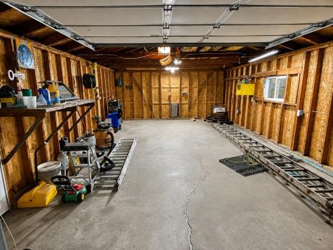 401 E 12th Street Vinton IA 52349