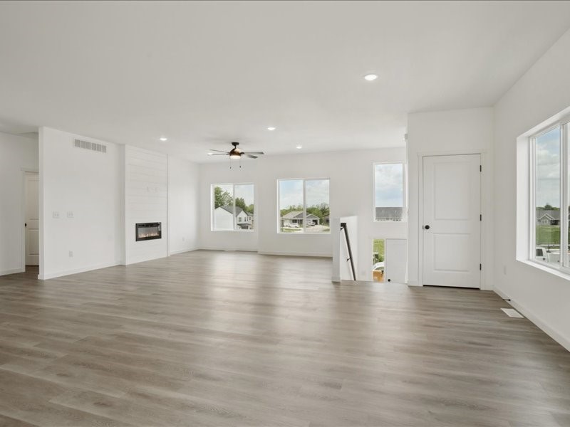 1420 Duncan Drive Lane Muscatine IA 52761