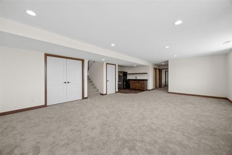 1986 Royal Oak Ridge Road Marion IA 52302