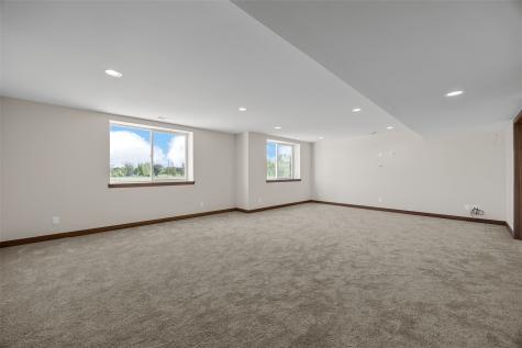 1986 Royal Oak Ridge Road Marion IA 52302