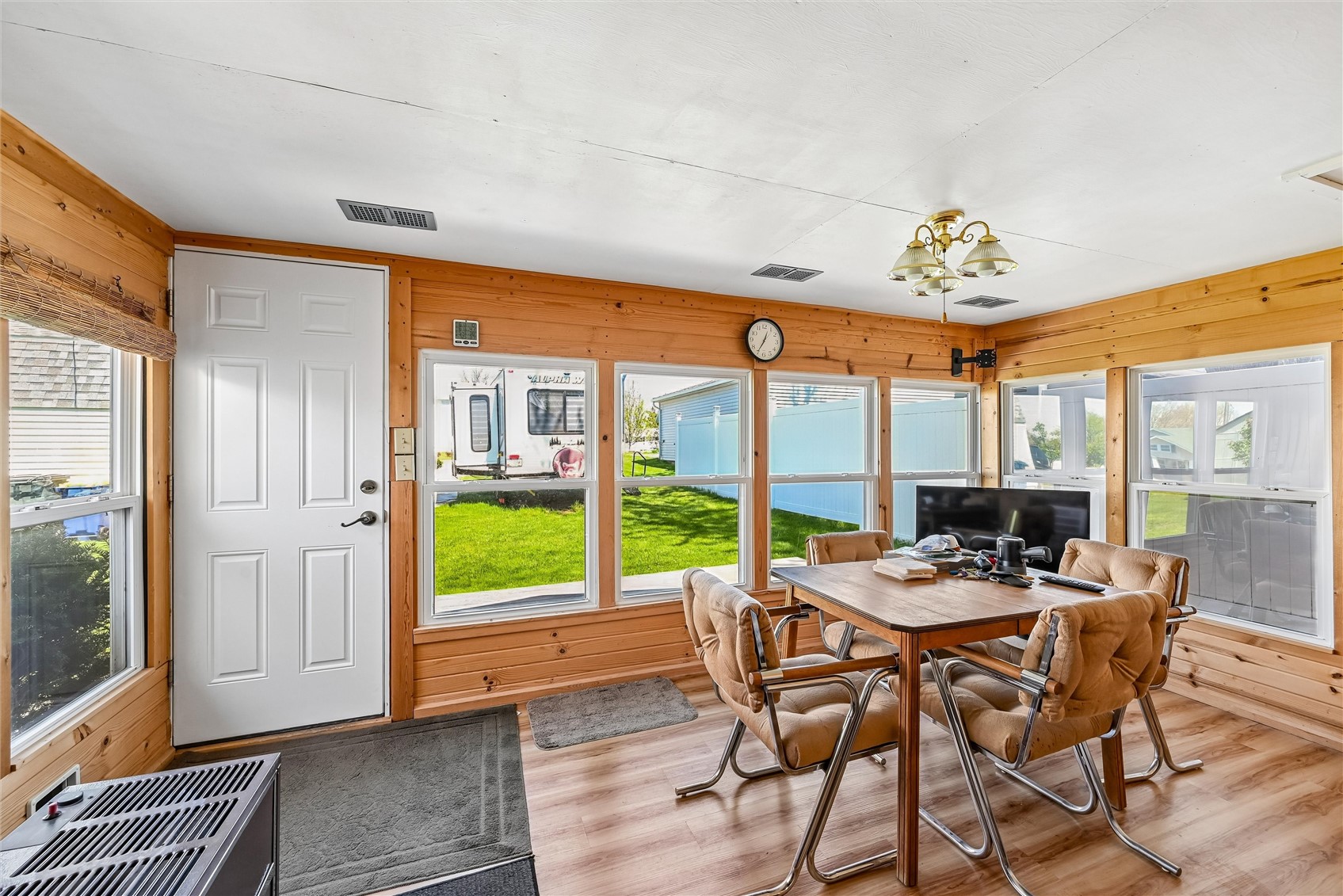 329 2nd Street Atkins IA 52206