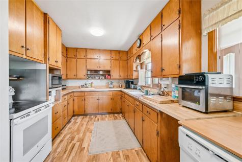 329 2nd Street Atkins IA 52206