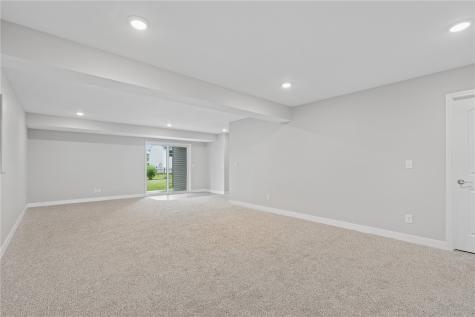 5313 Ruhd Street SW Cedar Rapids IA 52404