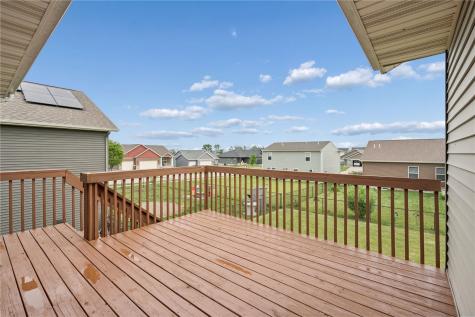 5313 Ruhd Street SW Cedar Rapids IA 52404