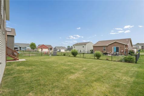 5313 Ruhd Street SW Cedar Rapids IA 52404