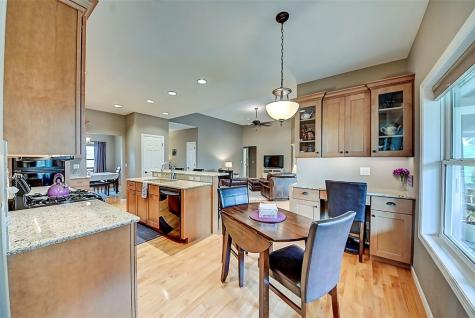 10686 225th Avenue Anamosa IA 52205