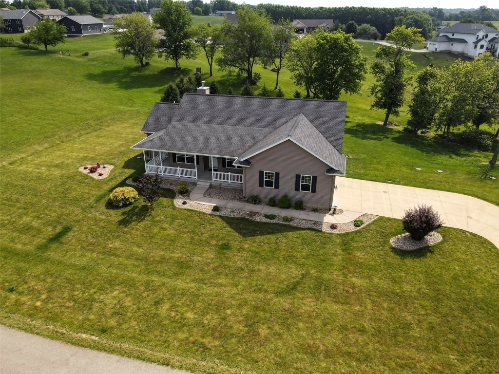 10686 225th Avenue Anamosa IA 52205
