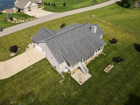 10686 225th Avenue Anamosa IA 52205