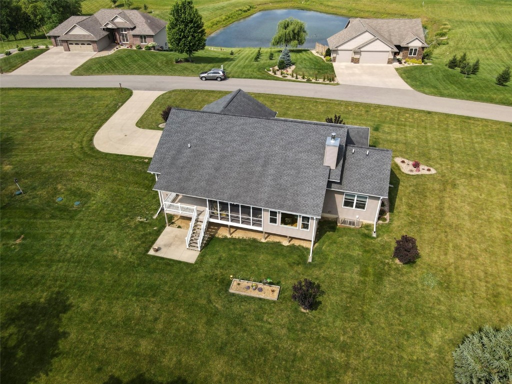 10686 225th Avenue Anamosa IA 52205