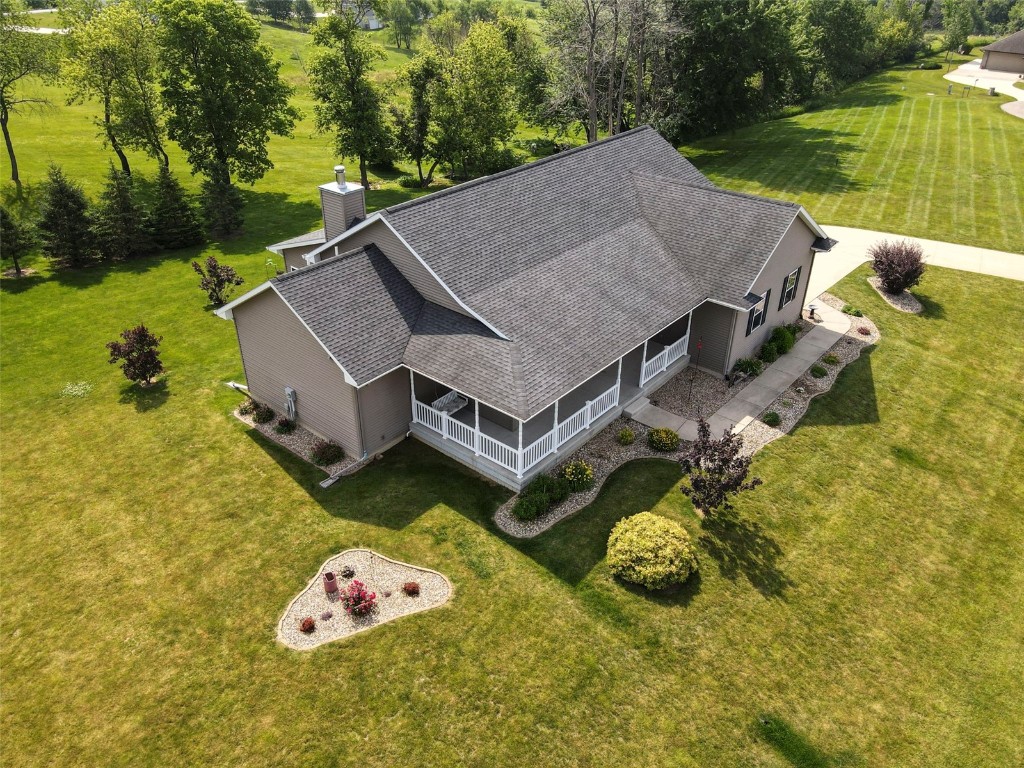 10686 225th Avenue Anamosa IA 52205