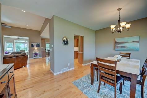 10686 225th Avenue Anamosa IA 52205