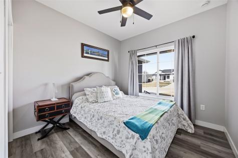 225 Meadow Breeze Lane Center Point IA 52213