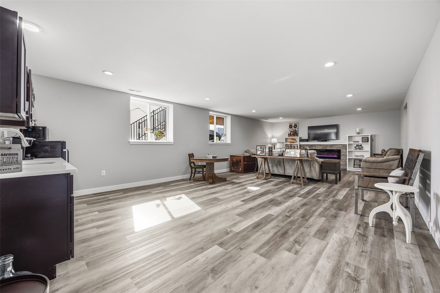 225 Meadow Breeze Lane Center Point IA 52213
