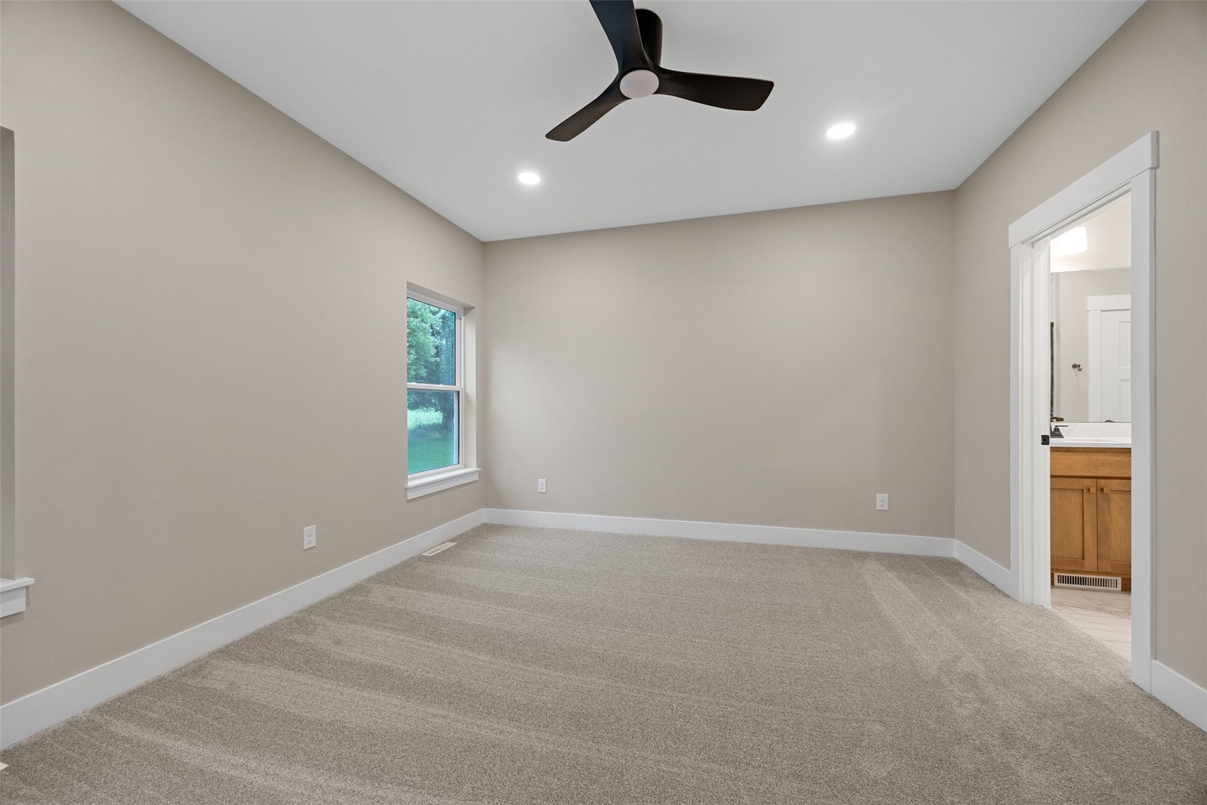 3418 Sokol Drive SW Cedar Rapids IA 52404