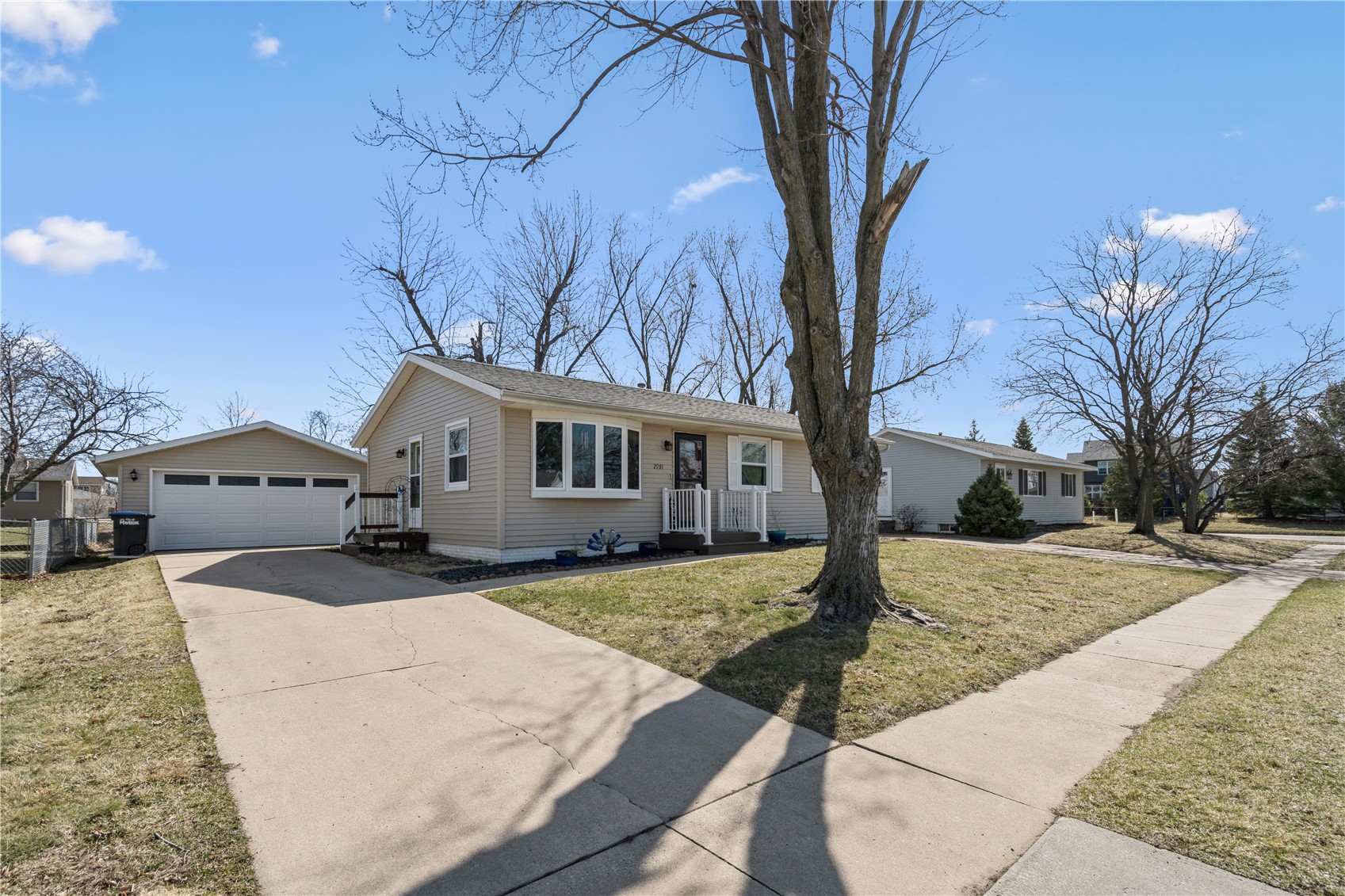 2931 1st Street Marion IA 52302