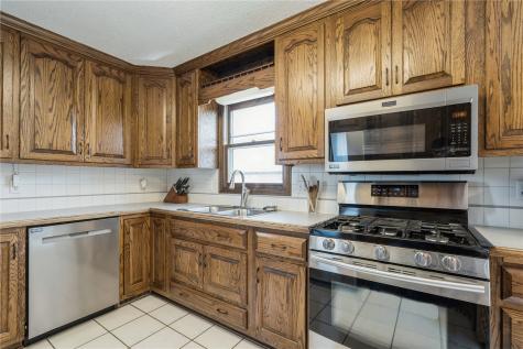 2931 1st Street Marion IA 52302