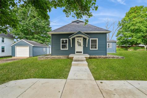 204 Ely Street Walker IA 52352