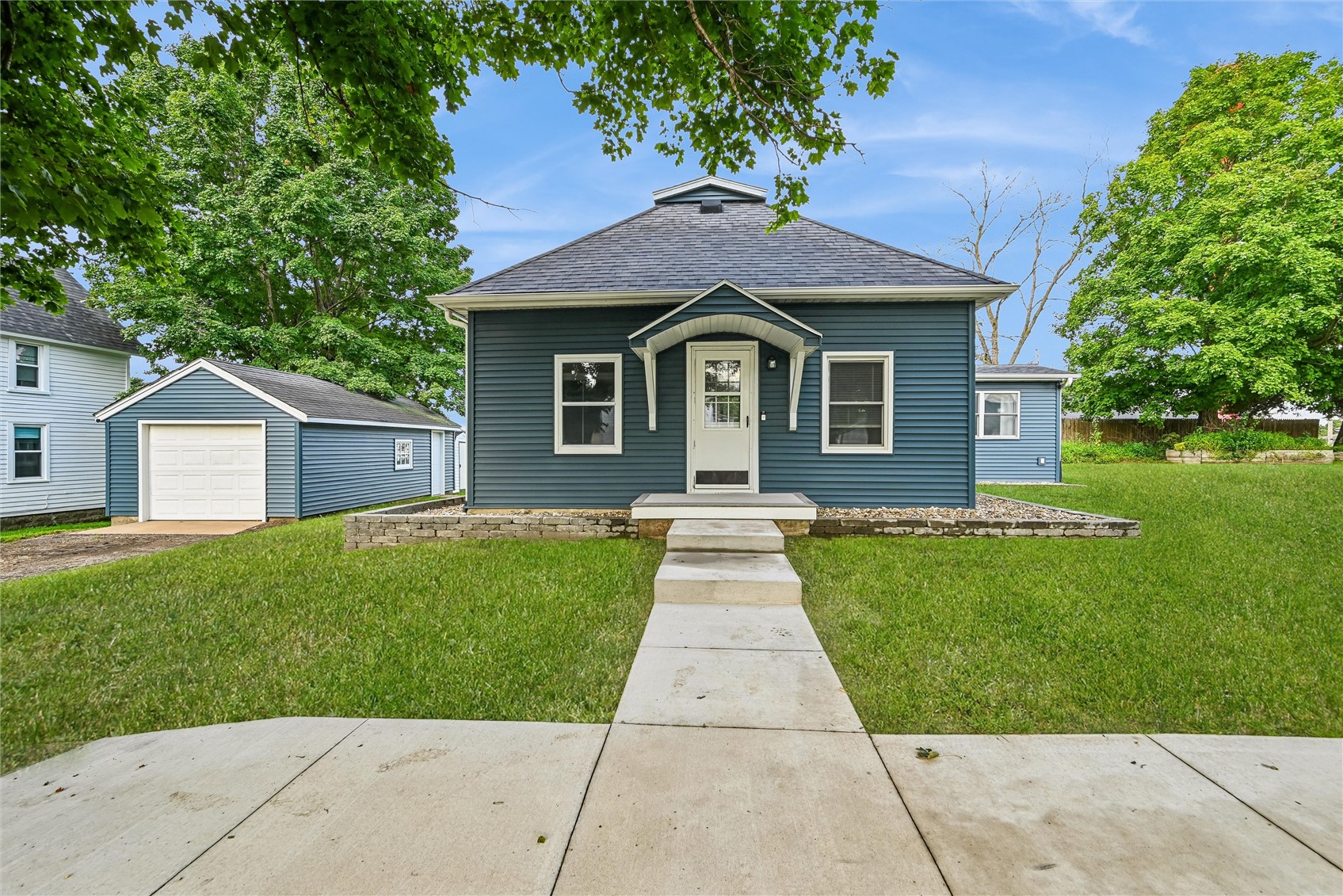 204 Ely Street Walker IA 52352