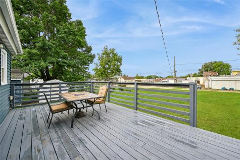 204 Ely Street Walker IA 52352