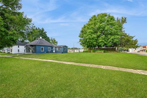 204 Ely Street Walker IA 52352