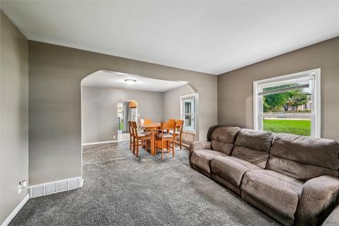 204 Ely Street Walker IA 52352