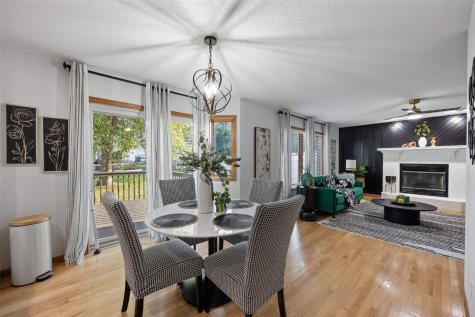 290 W 33rd Avenue Marion IA 52302