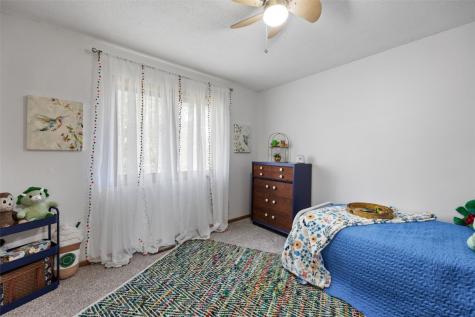 290 W 33rd Avenue Marion IA 52302