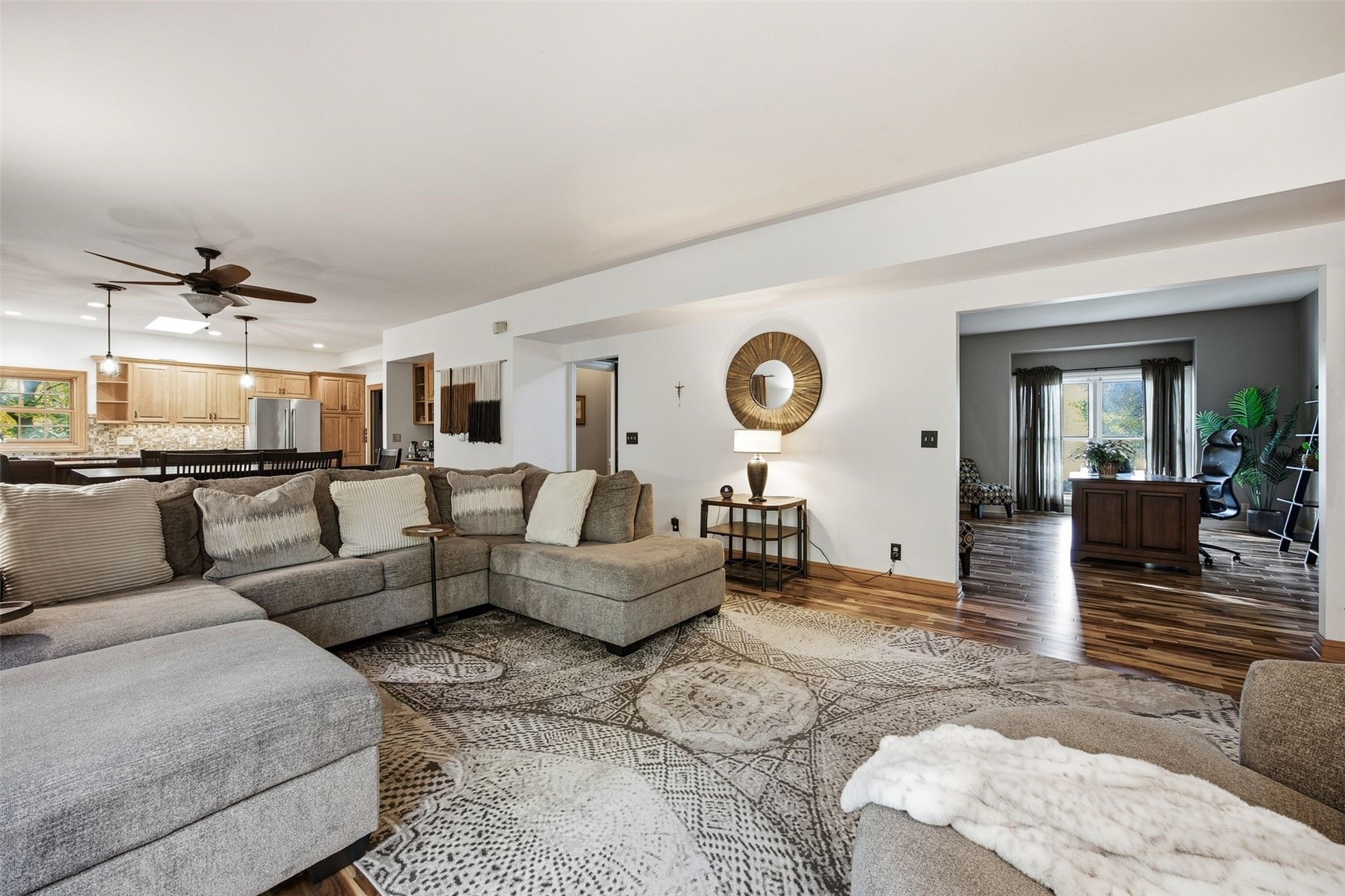 4322 Pioneer Trail SE Cedar Rapids IA 52403
