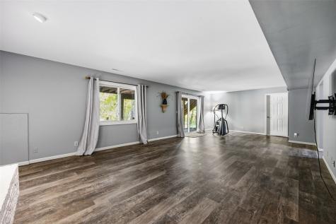 4322 Pioneer Trail SE Cedar Rapids IA 52403