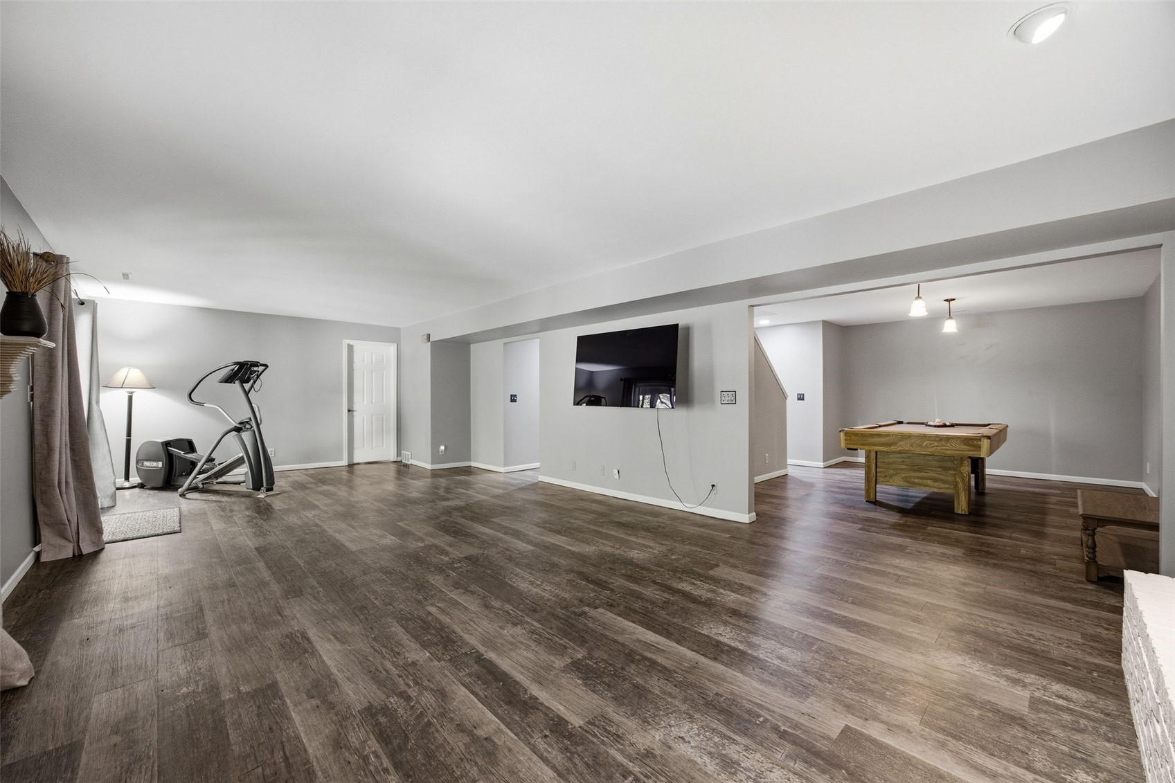 4322 Pioneer Trail SE Cedar Rapids IA 52403