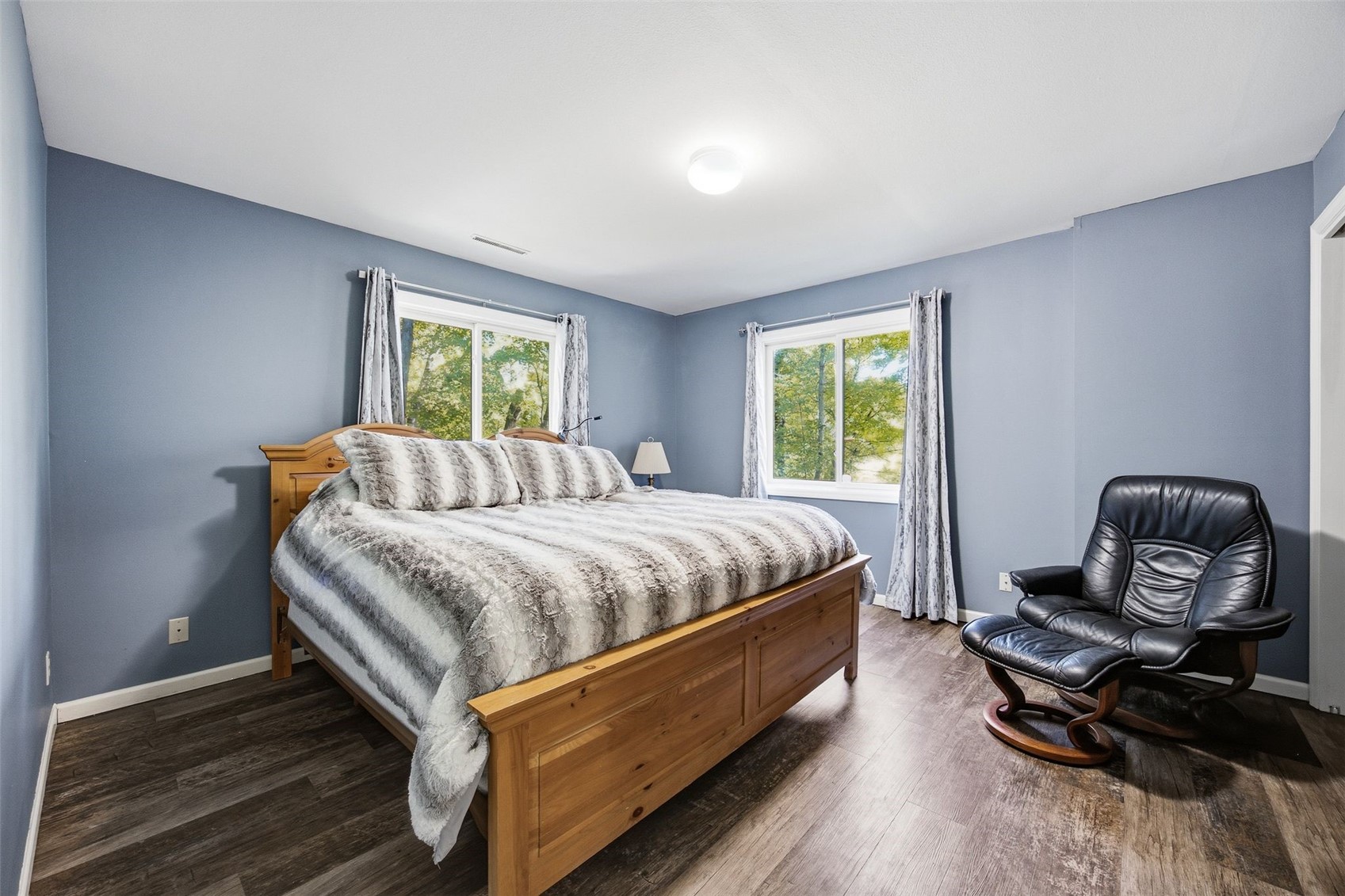 4322 Pioneer Trail SE Cedar Rapids IA 52403