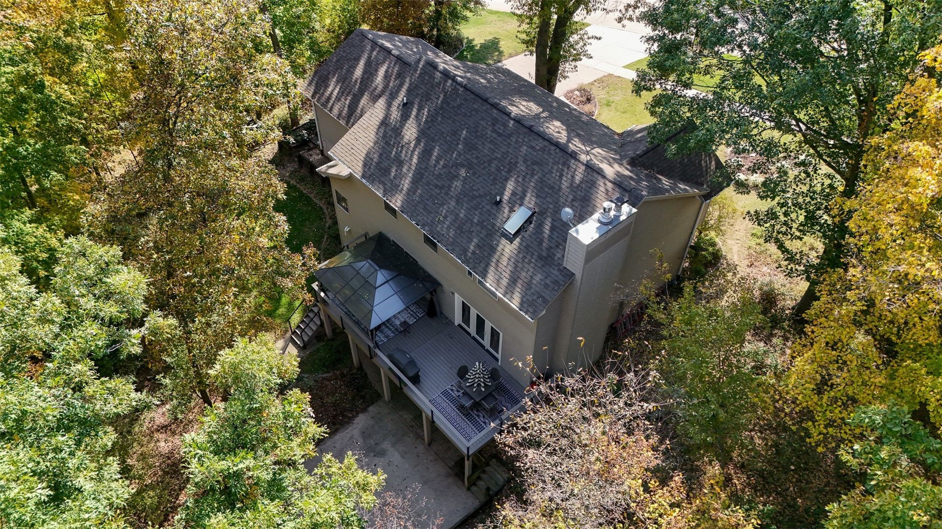 4322 Pioneer Trail SE Cedar Rapids IA 52403
