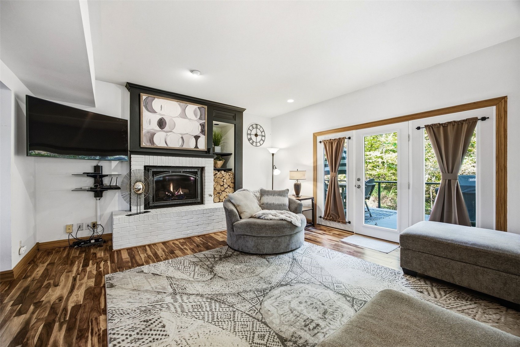 4322 Pioneer Trail SE Cedar Rapids IA 52403