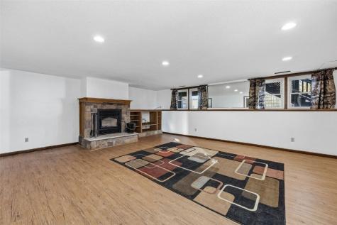 2570 Clark Avenue Marion IA 52302