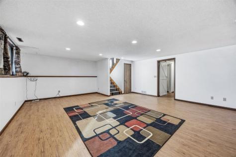 2570 Clark Avenue Marion IA 52302