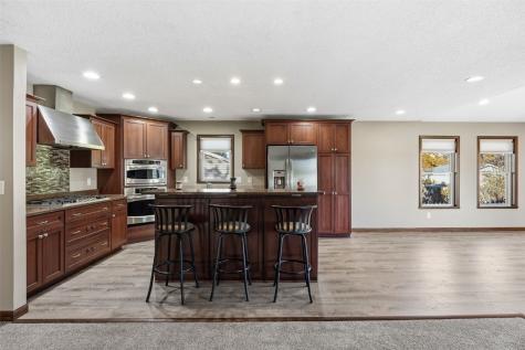 2570 Clark Avenue Marion IA 52302