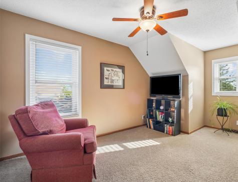 4103 Sally Drive NE Cedar Rapids IA 52402